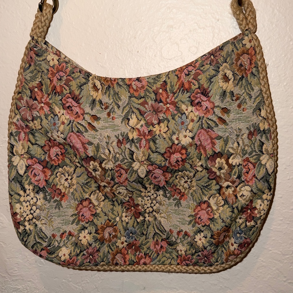 Vintage Floral Tapestry Shoulder Bag